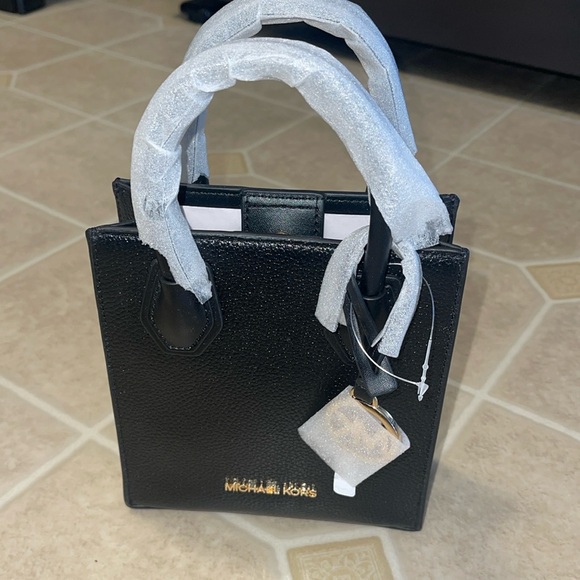 Michael Kors extra small cross body bag - nwt - Picture 1 of 11